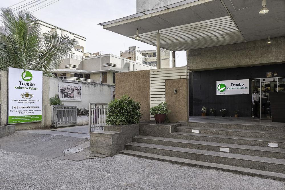 Capital O 9960 Hotel Grand Himayat Hyderabad Exterior photo