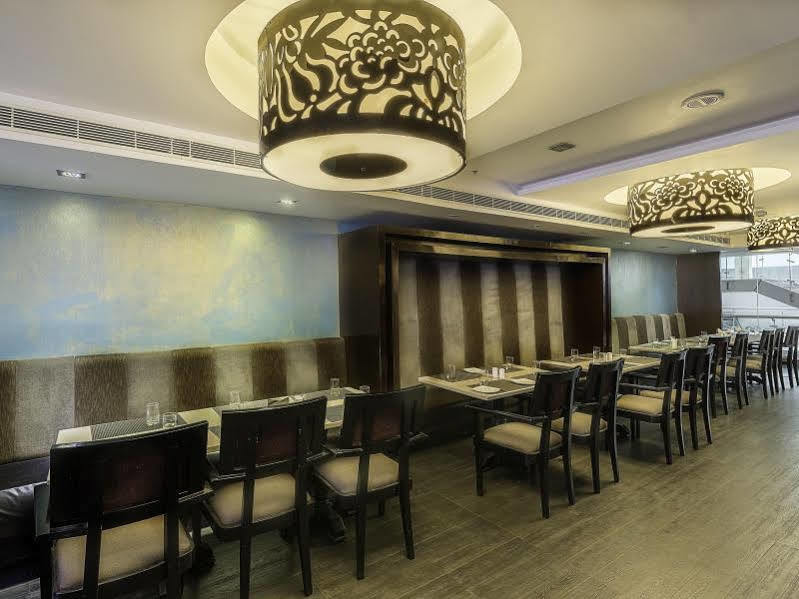 Capital O 9960 Hotel Grand Himayat Hyderabad Exterior photo